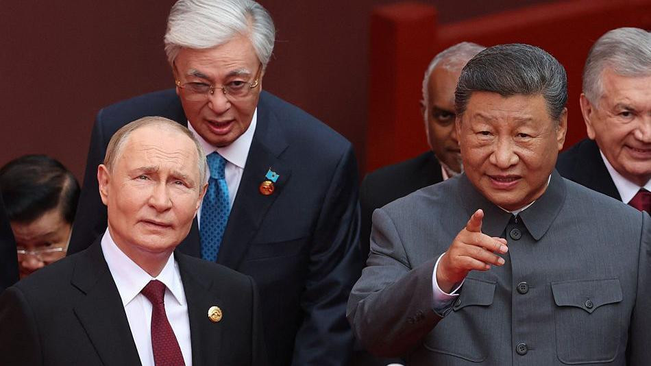 Ruski predsednik Vladimir Putin i kineski predsednik Si Đinping snimljeni su kako razgovaraju o presađivanju organa i besmrtnosti